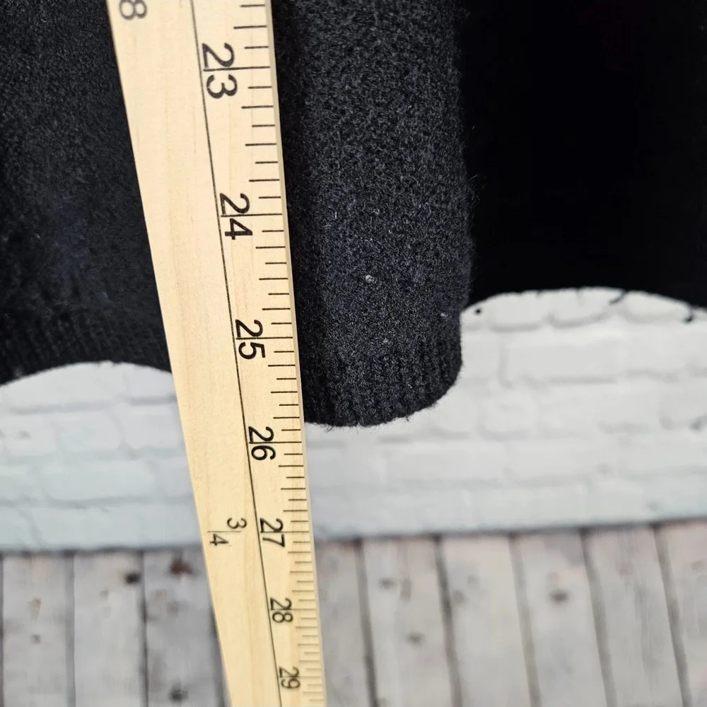 Banana Republic 100% Merino Wool Sweater Men‎ L Black Crewneck Pullover